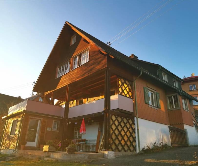Idyllische Kleine Ferienwohnung Im Schwarzwald Friedenweiler Buitenkant foto